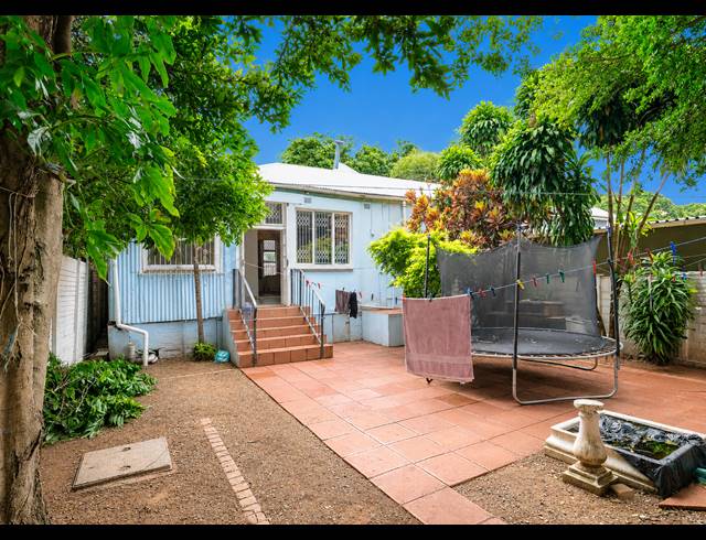 2 BEDROOM HOUSE FOR SALE IN GLENWOOD